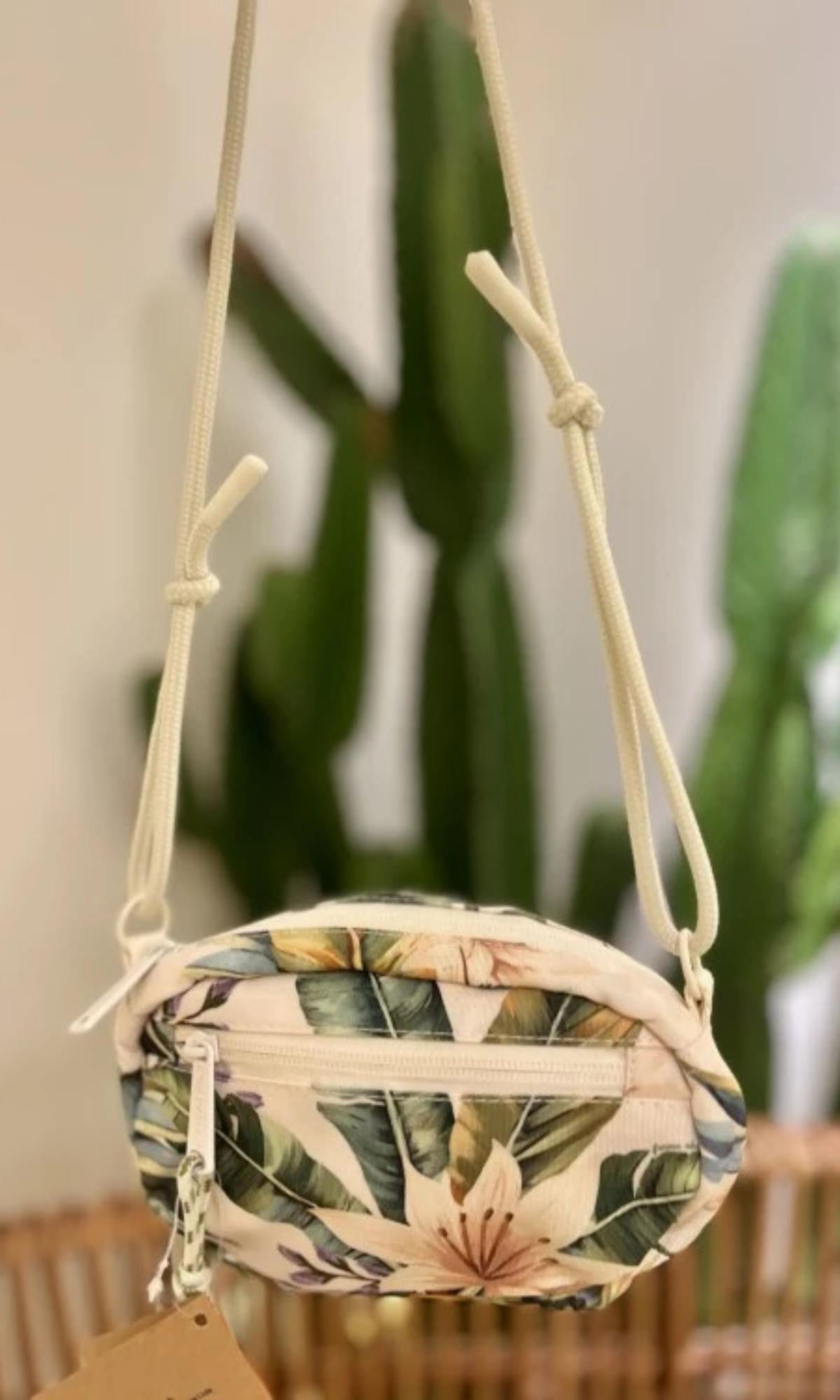 Bolsa Farm - Chuchu Tropicália (ÚLTIMAS 4 UNIDADES)